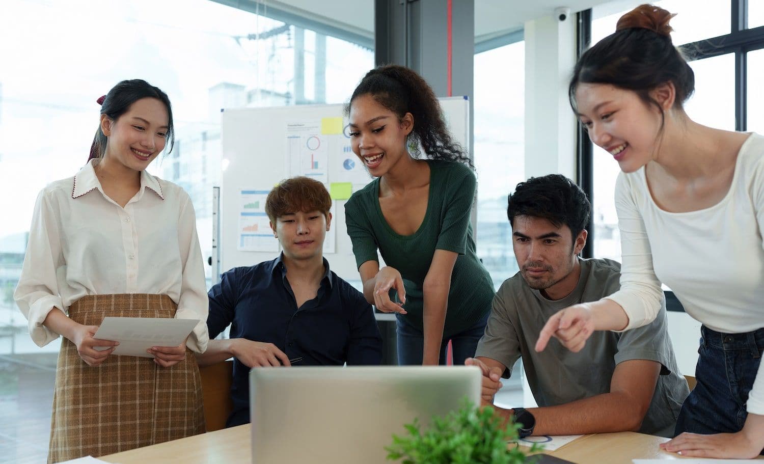 All aboard! Getting leadership buy-in for the digital employee experience