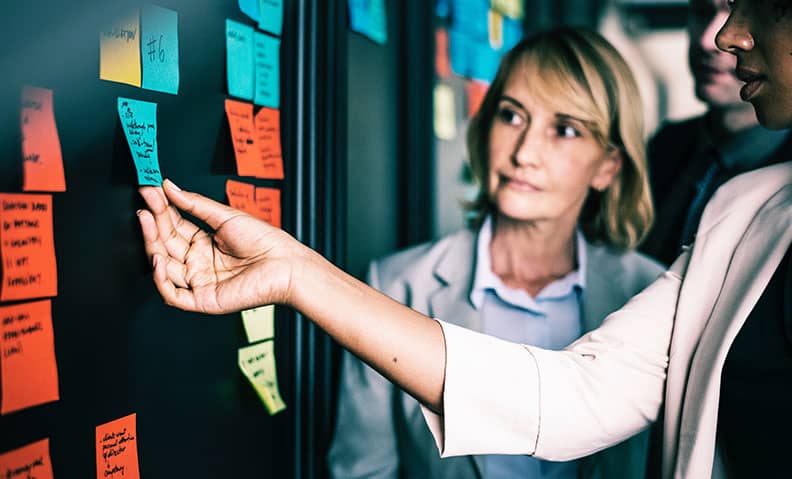 How to build a business case for a workforce communications platform